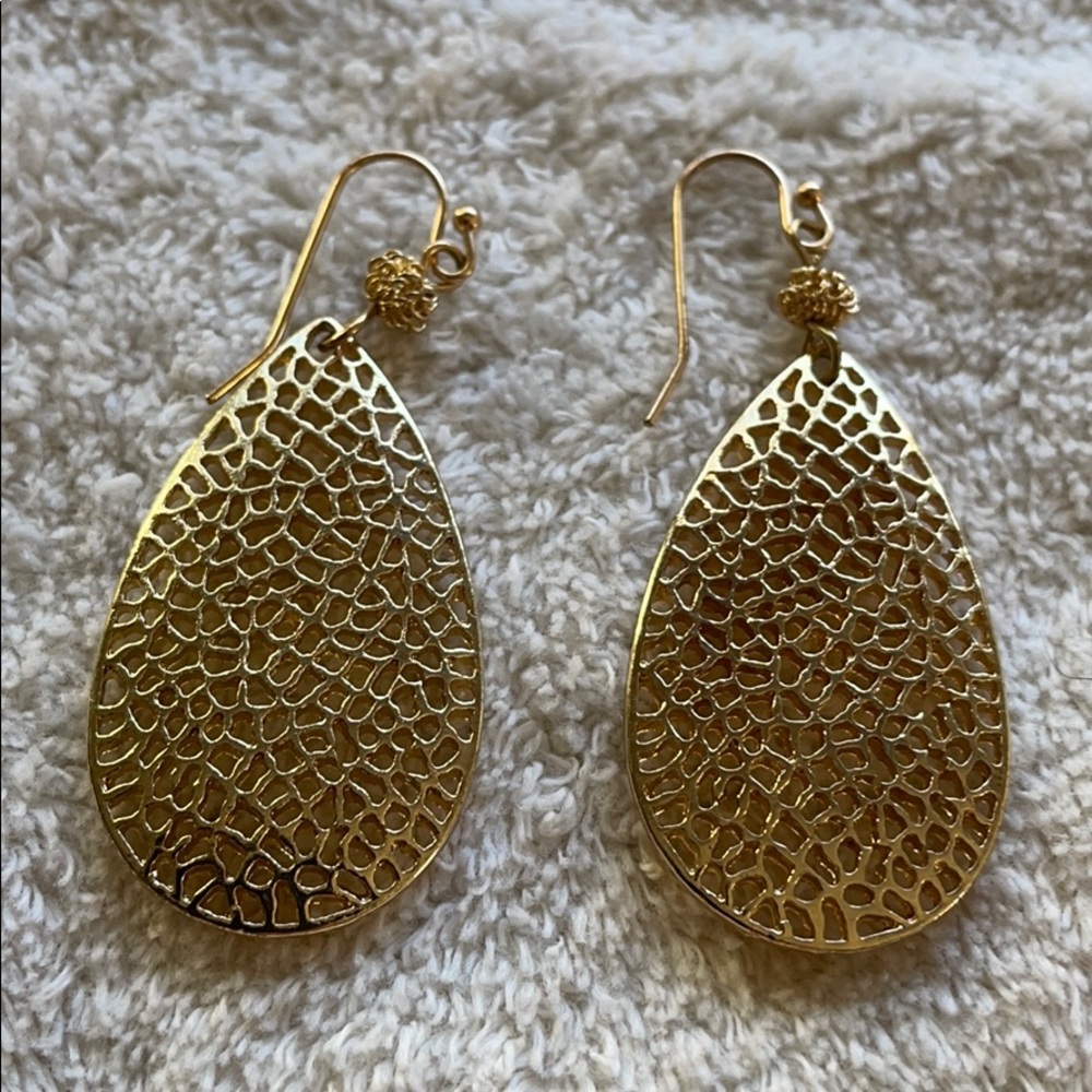 Gold color hanging earrings